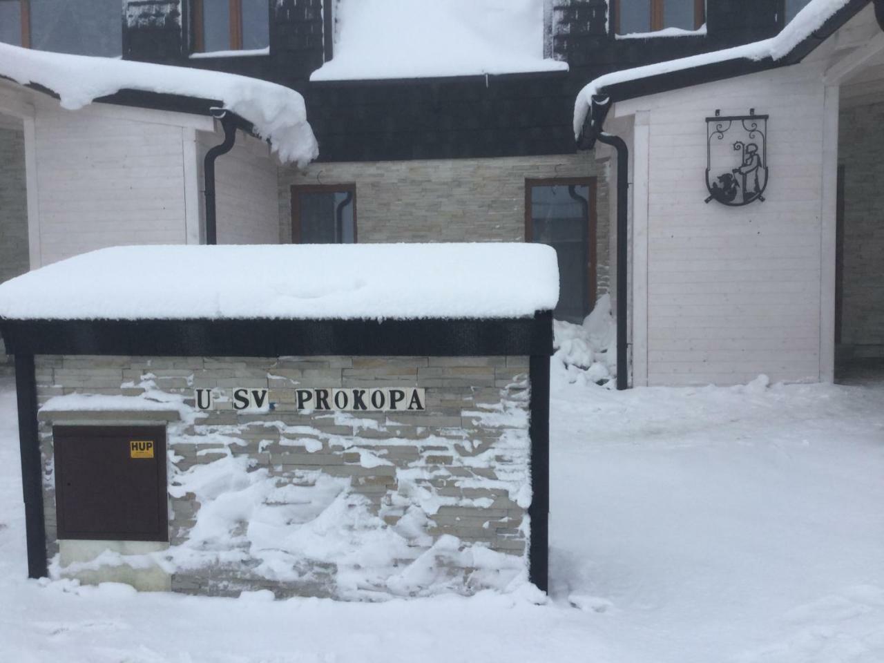 St. Prokop Luxury Apartments 254 Boží Dar エクステリア 写真